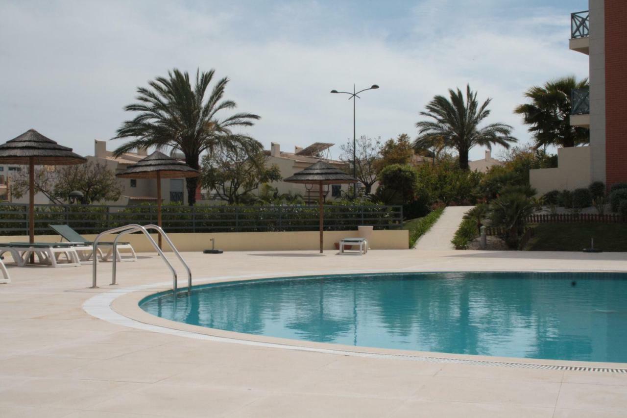 Apartamento Com Piscina Em Albufeira, Corcovada Экстерьер фото