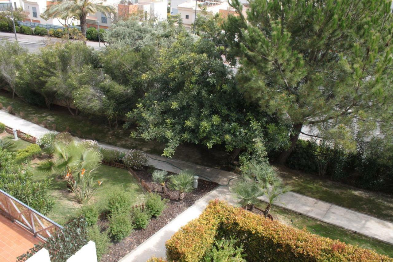 Apartamento Com Piscina Em Albufeira, Corcovada Экстерьер фото